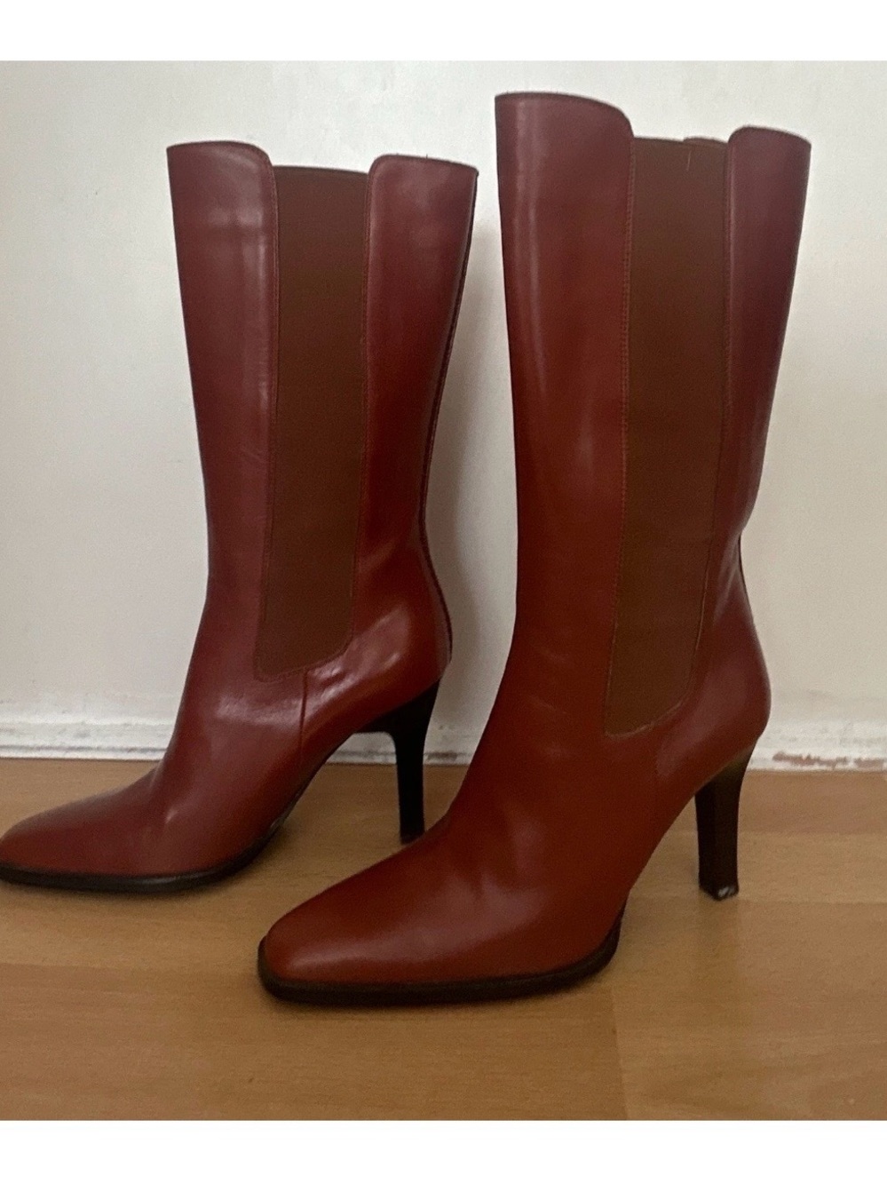 Tod's Red-Brown Pointed-Toe Leather Knee Boots - Like new